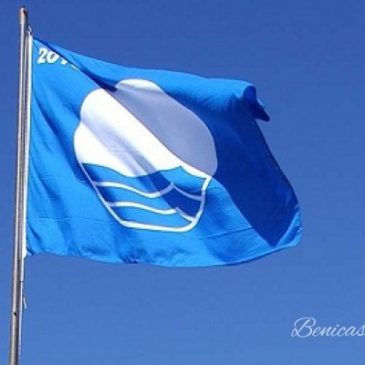 Benicàssim vuelve a conseguir 5 banderas azules para sus playas