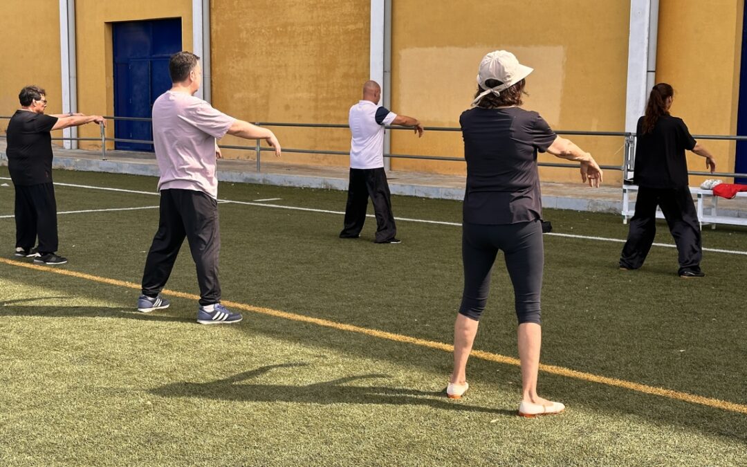 Benicàssim apuesta por el deporte al aire libre en sus playas con más de una veintena actividades semanales para julio y agosto