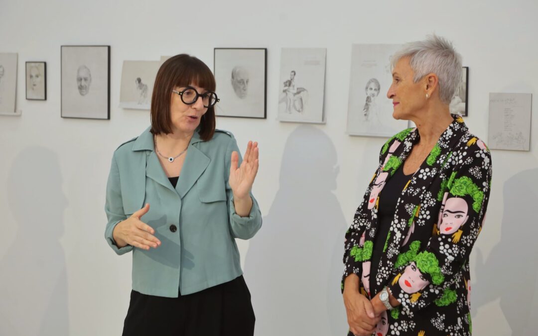 ‘Be kind’, de la artista Ana Sansano, llega a la sala expositiva de Villa Elisa en Benicàssim