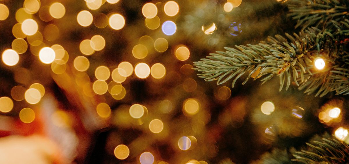 Diciembre en Benicàssim: un mes de planes, luz y espíritu navideño junto al mar